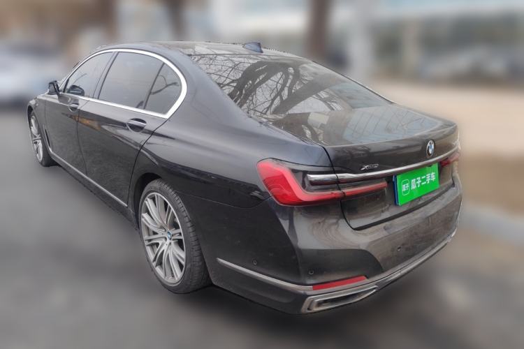 Used BMW 7 Series 2019 740Li xDrive Executive Luxury Package Rear Left 45 Deg
