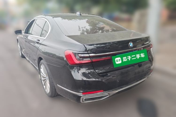 Used BMW 7 Series 2019 730Li Luxury Package Rear Left 45 Deg