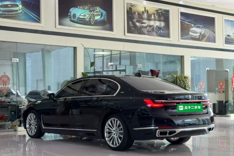 Used BMW 7 Series 2019 Refresh M760Li xDrive V12 Luxury Package Rear Left 45 Deg