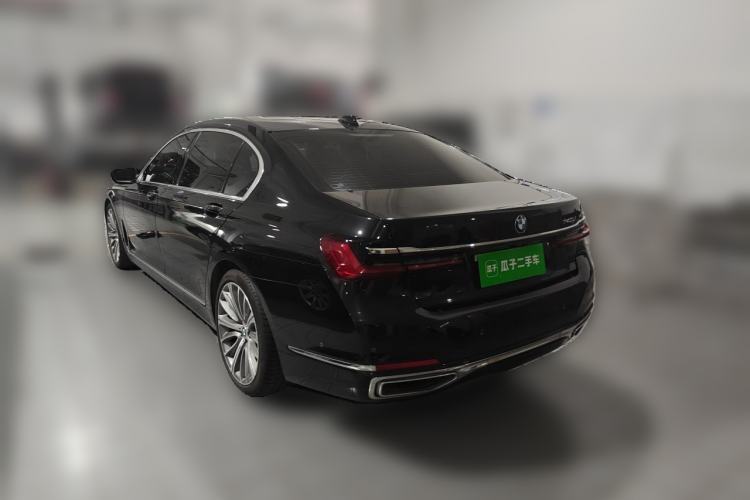Used BMW 7 Series 2019 740Li Leading Edition Luxury Package Rear Left 45 Deg