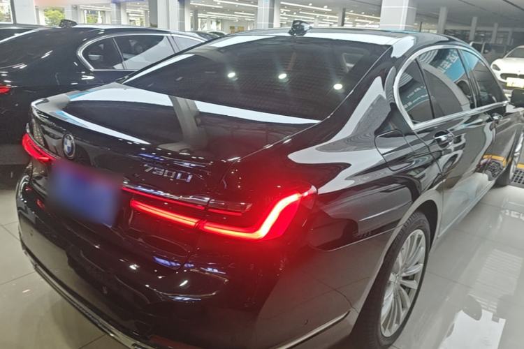 Used BMW 7 Series 2019 Updated 730Li Luxury Package Rear Right 45 Deg