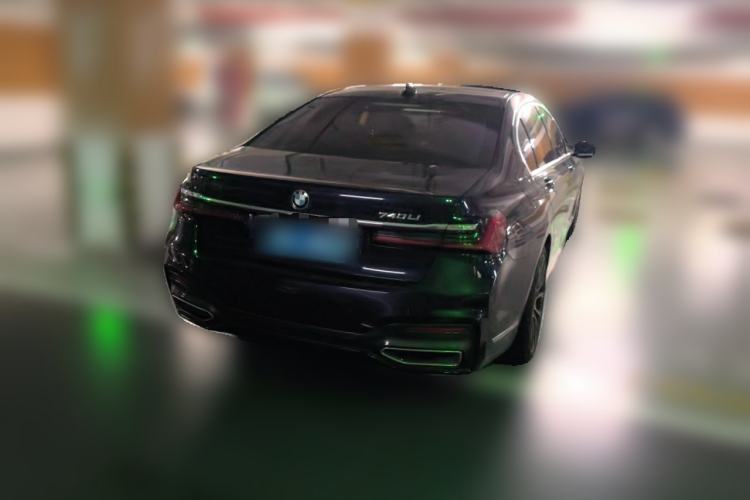 Used BMW 7 Series 2019 Updated 740Li Luxury Version M Sport Package Rear Right 45 Deg