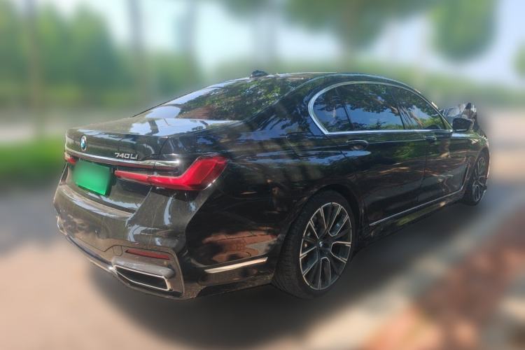 Used BMW 7 Series 2019 740Li xDrive Executive M Sport Package Rear Right 45 Deg