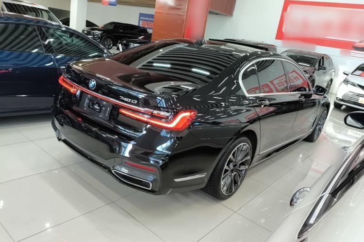 Used BMW 7 Series 2019 Restyled 740Li Leading Edition M Sport Package Rear Right 45 Deg