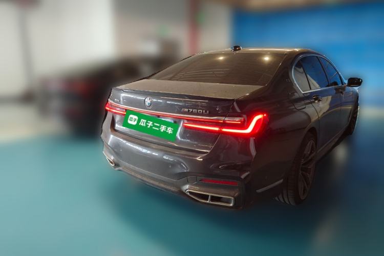 Used BMW 7 Series 2019 740Li xDrive Executive M Sport Package Rear Right 45 Deg