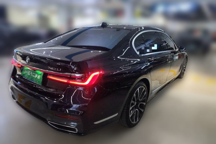 Used BMW 7 Series 2019 740Li Leading Model M Sport Package Rear Right 45 Deg
