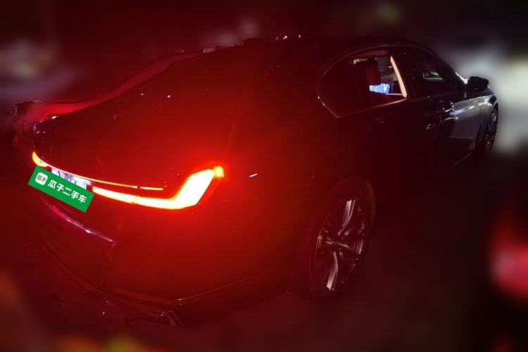 Used BMW 7 Series 2019 740Li xDrive Executive M Sport Package Rear Right 45 Deg