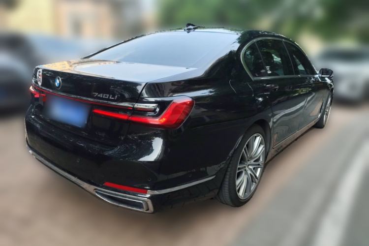 Used BMW 7 Series 2019 740Li Luxury Edition with Premium Package Rear Right 45 Deg