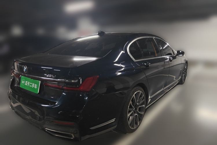 Used BMW 7 Series 2019 740Li Leading Model M Sport Package Rear Right 45 Deg