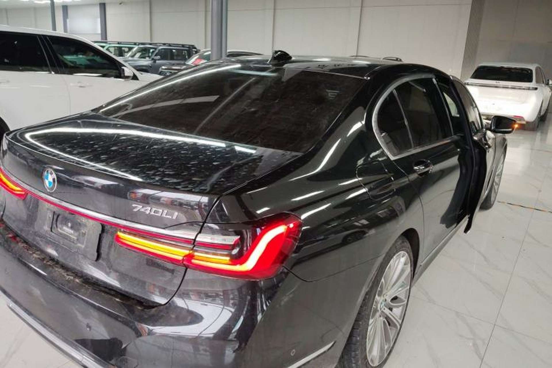 Used BMW 7 Series 2019 Restyled 740Li Leading Luxury Package Rear Right 45 Deg