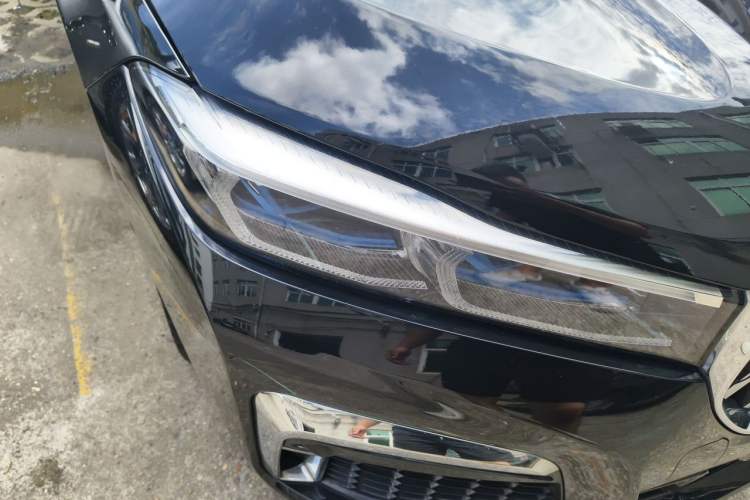 Used BMW 7 Series 2019 740Li Luxury Edition M Sport Package Right Front Headlight