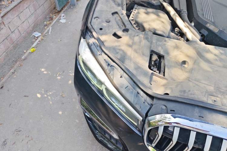 Used BMW 7 Series 2019 740Li Leading Model M Sport Package Right Front Headlight