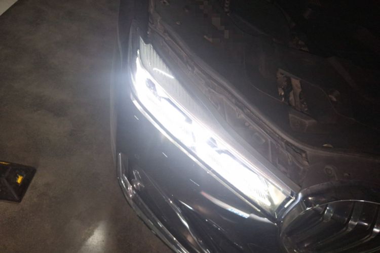 Used BMW 7 Series 2019 730Li Luxury Package Right Front Headlight