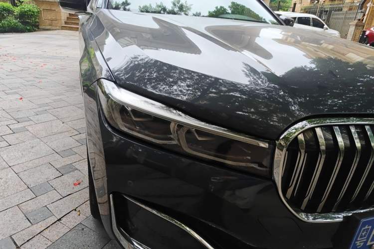 Used BMW 7 Series 2019 Restyled 740Li Leading Luxury Package Right Front Headlight