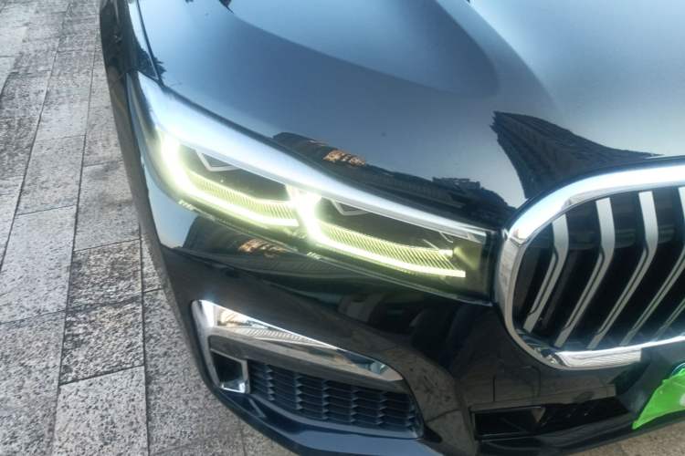 Used BMW 7 Series 2019 730Li M Sport Package Right Front Headlight