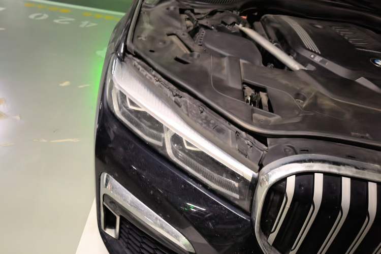 Used BMW 7 Series 2019 Updated 740Li Luxury Version M Sport Package Right Front Headlight