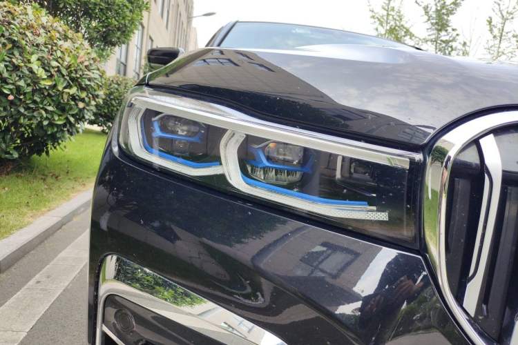 Used BMW 7 Series 2019 Updated 740Li Luxury Version M Sport Package Right Front Headlight