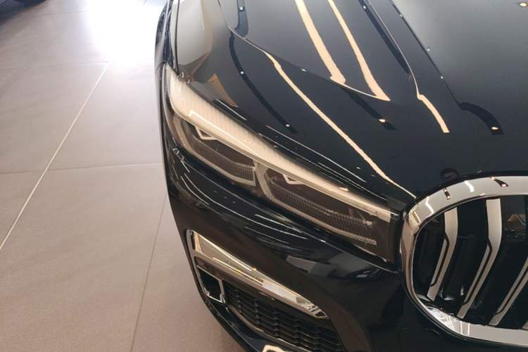 Used BMW 7 Series 2019 740Li Leading Model M Sport Package Right Front Headlight