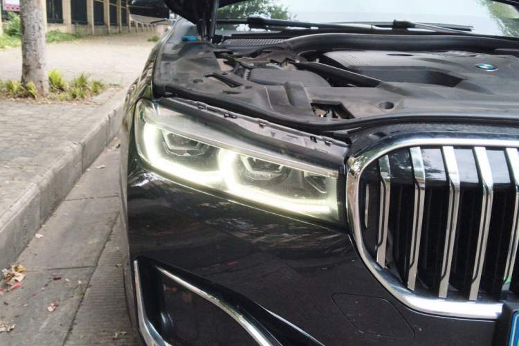 Used BMW 7 Series 2019 730Li Luxury Package Right Front Headlight
