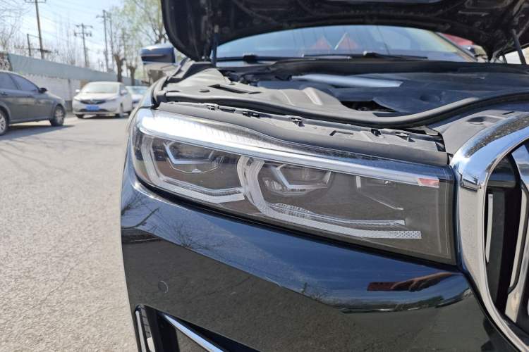 Used BMW 7 Series 2019 Restyled 740Li Leading Luxury Package Right Front Headlight