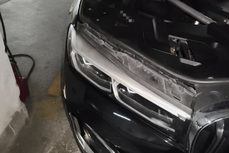 Used BMW 7 Series 2019 Restyled 740Li Leading Luxury Package Right Front Headlight