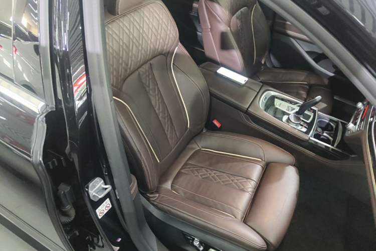 Used BMW 7 Series 2019 730Li M Sport Package Right Front Seat