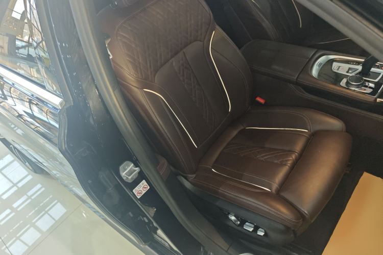 Used BMW 7 Series 2019 Restyled 730Li M Sport Package Right Front Seat