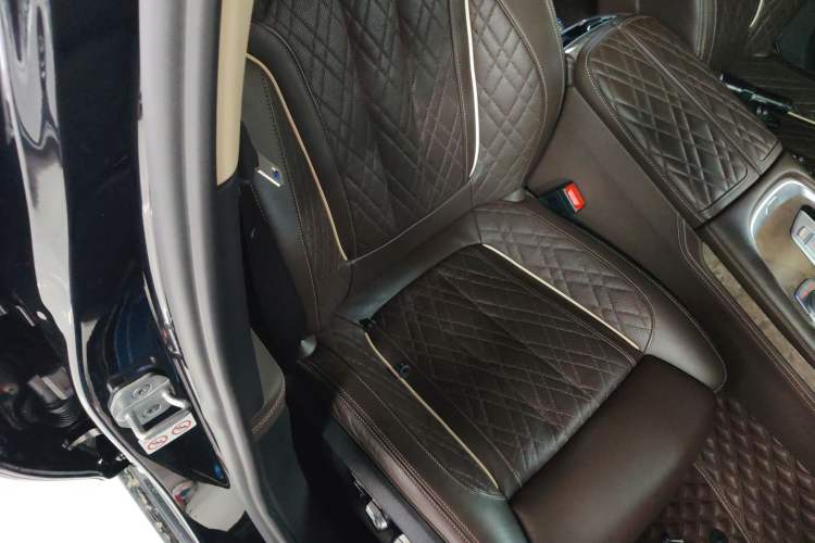 Used BMW 7 Series 2019 Restyled 740Li Leading Luxury Package Right Front Seat
