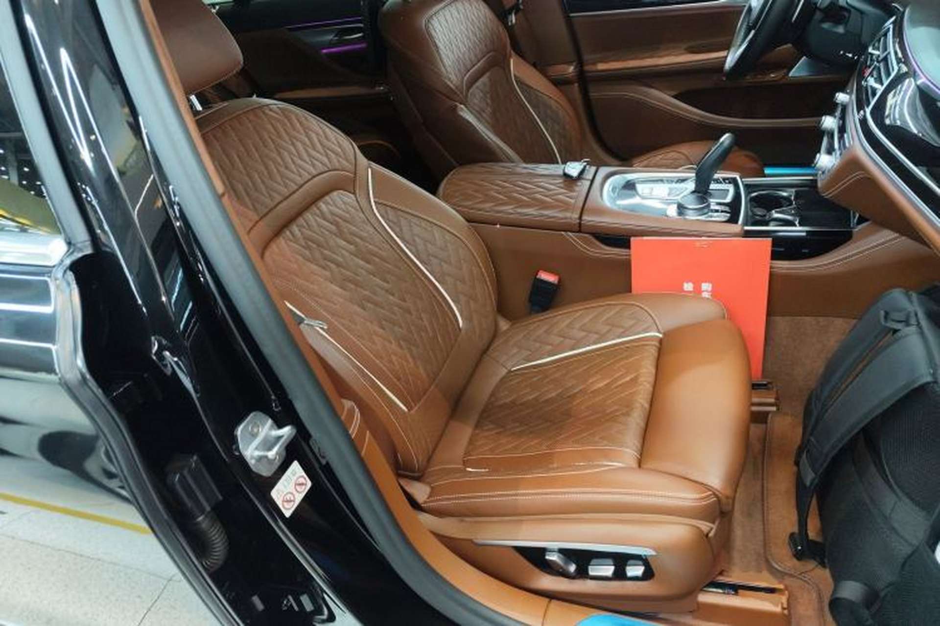Used BMW 7 Series 2019 Restyled 740Li xDrive Executive M Sport Package Right Front Seat