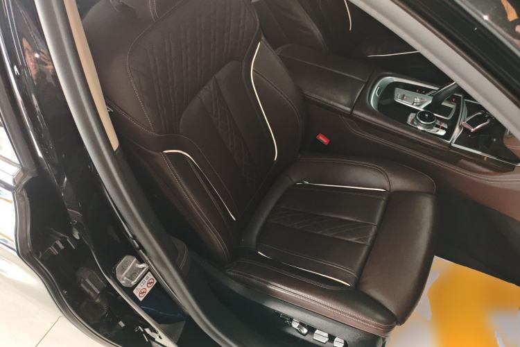 Used BMW 7 Series 2019 Updated 730Li Luxury Package Right Front Seat