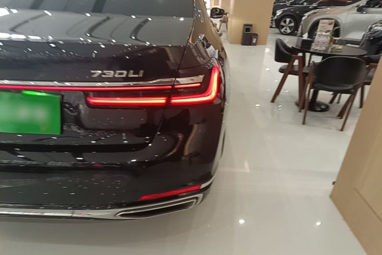 Used BMW 7 Series 2019 Updated 730Li Luxury Package Right Rear Taillight