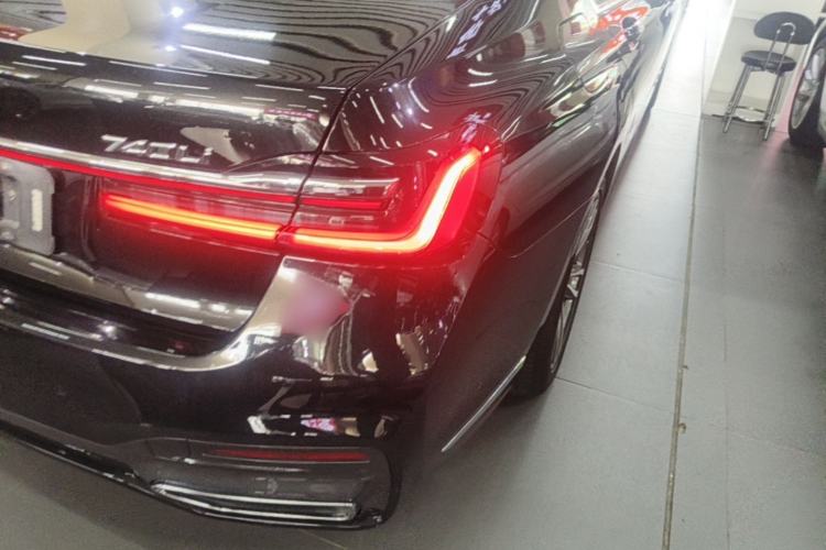 Used BMW 7 Series 2019 730Li M Sport Package Right Rear Taillight
