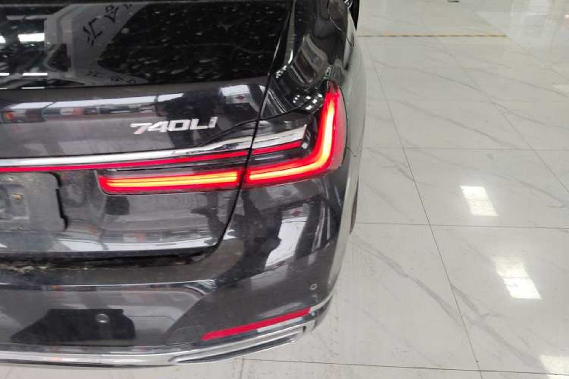Used BMW 7 Series 2019 Restyled 740Li Leading Luxury Package Right Rear Taillight