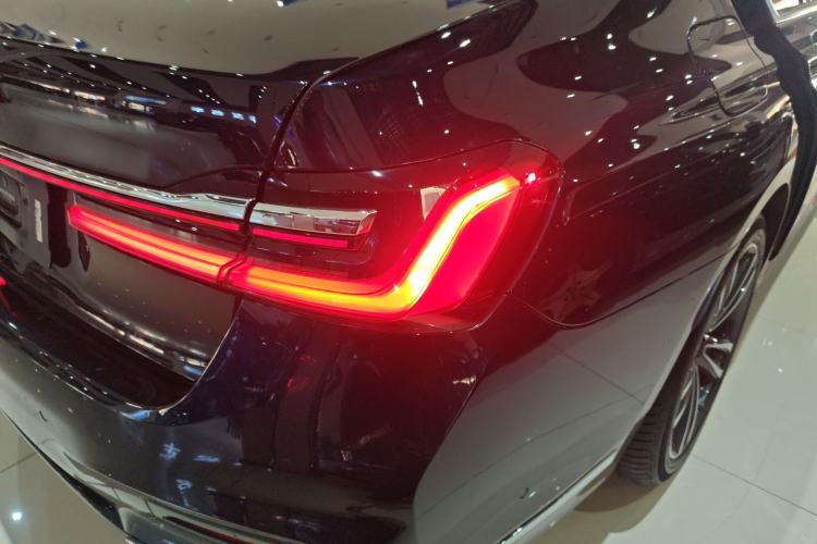 Used BMW 7 Series 2019 730Li M Sport Package Right Rear Taillight
