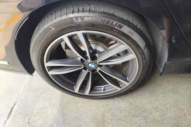Used BMW 7 Series 2019 Restyled 730Li M Sport Package Right Rear Wheel Hub