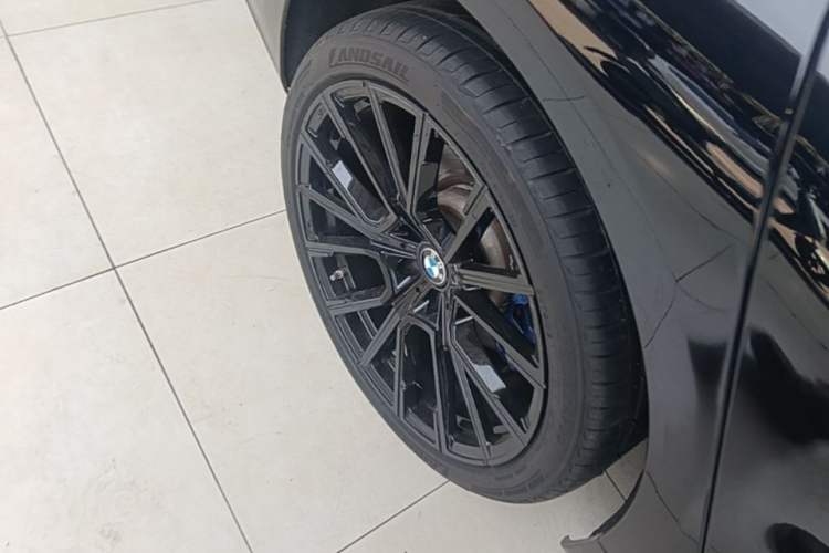 Used BMW 7 Series 2019 Restyled 730Li M Sport Package Right Rear Wheel Hub