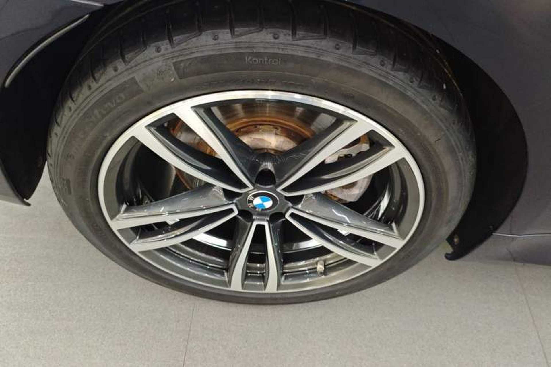 Used BMW 7 Series 2019 Restyled 730Li M Sport Package Right Rear Wheel Hub