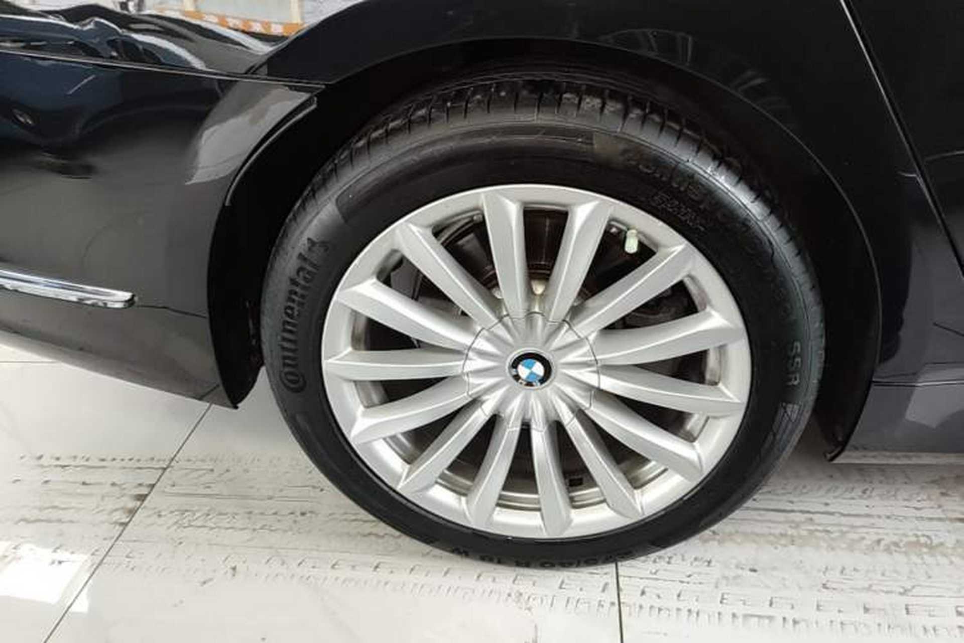 Used BMW 7 Series 2019 730Li Luxury Package Right Rear Wheel Hub