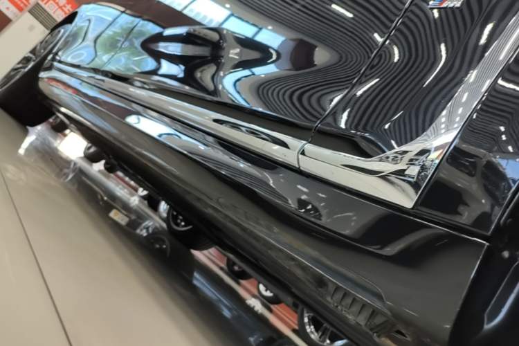 Used BMW 7 Series 2019 Restyled 740Li Leading Edition M Sport Package Right Side Sill