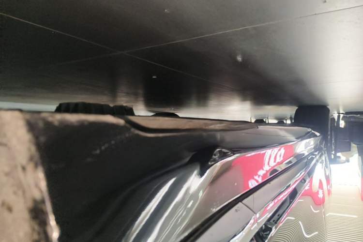 Used BMW 7 Series 2019 730Li M Sport Package Right Side Sill