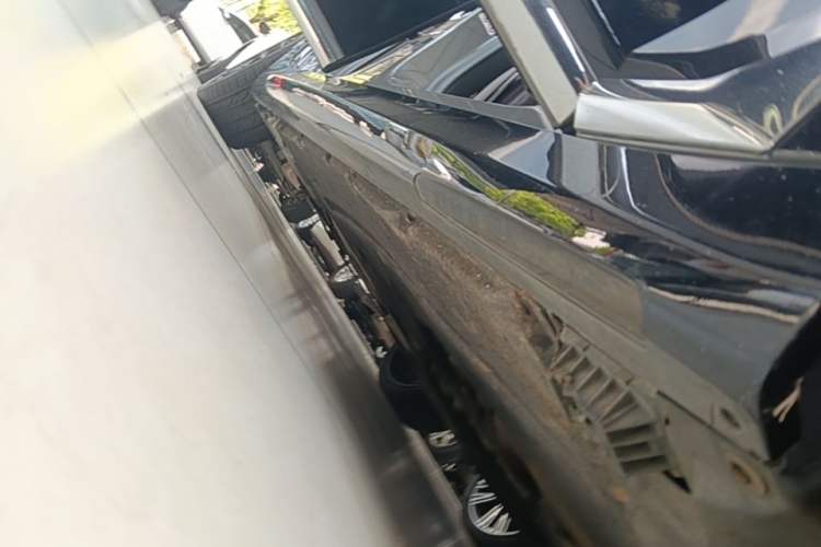 Used BMW 7 Series 2019 Restyled 730Li M Sport Package Right Side Sill