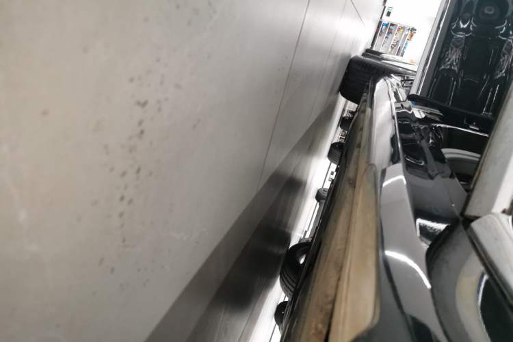 Used BMW 7 Series 2019 Restyled 730Li M Sport Package Right Side Sill
