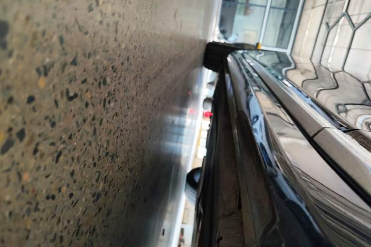 Used BMW 7 Series 2019 Restyled 730Li M Sport Package Right Side Sill