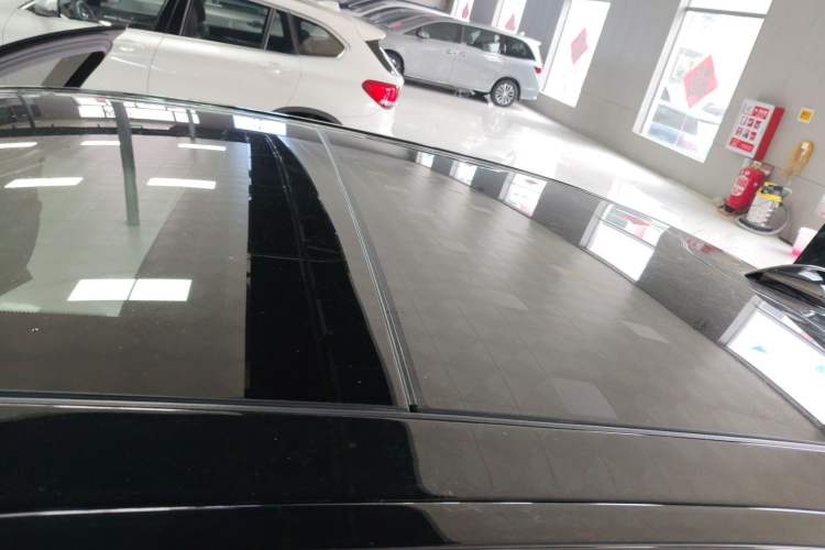 Used BMW 7 Series 2019 Restyled 740Li Leading Luxury Package Roof