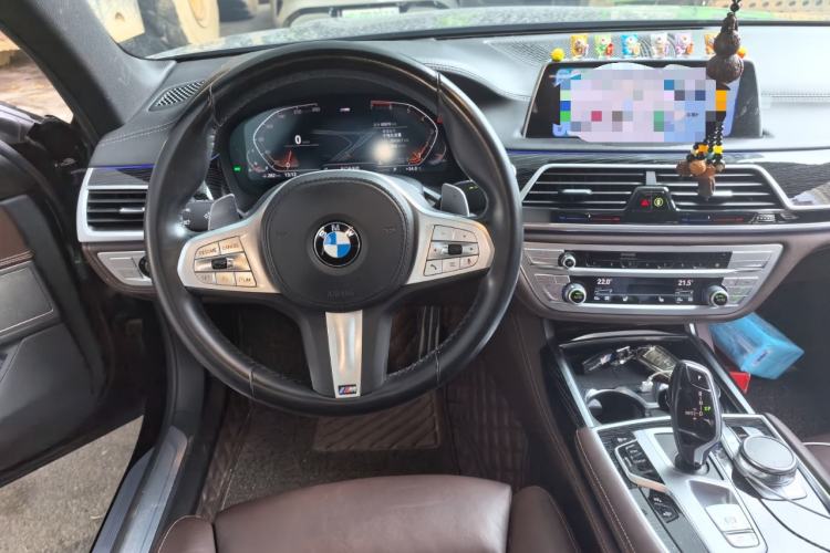 Used BMW 7 Series 2019 730Li M Sport Package Steering Wheel
