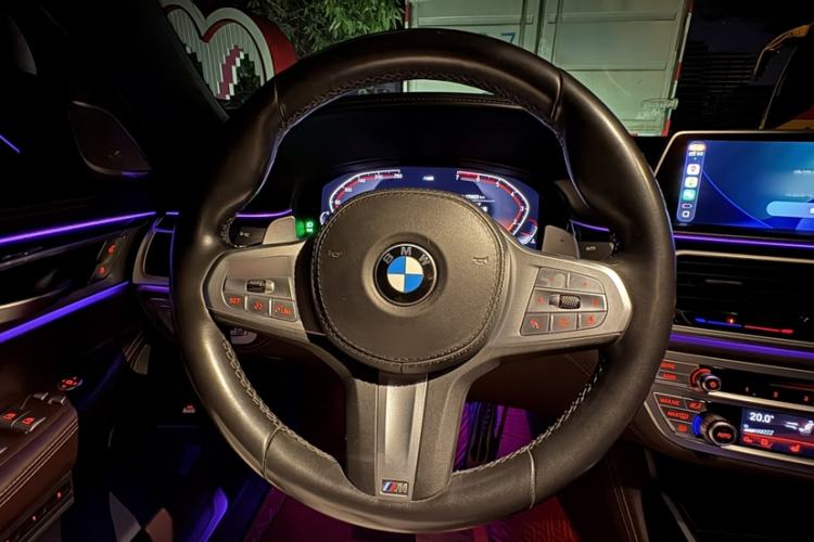 Used BMW 7 Series 2019 730Li M Sport Package Steering Wheel