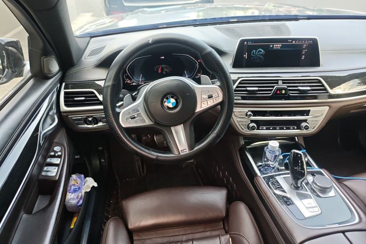 Used BMW 7 Series 2019 740Li Leading Model M Sport Package Steering Wheel