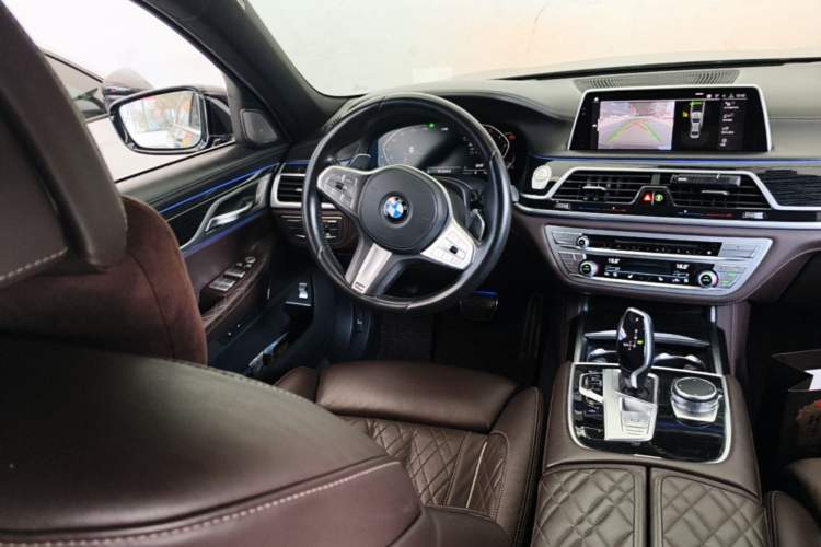 Used BMW 7 Series 2019 740Li Leading Model M Sport Package Steering Wheel