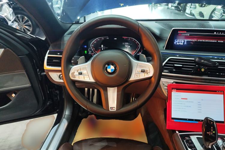 Used BMW 7 Series 2019 Restyled 740Li Leading Edition M Sport Package Steering Wheel