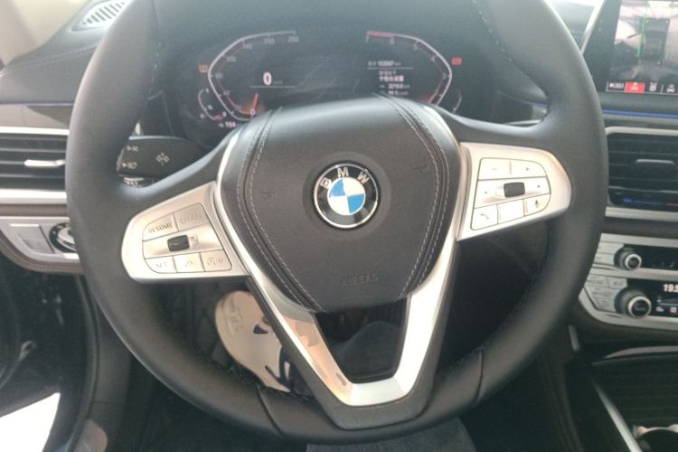 Used BMW 7 Series 2019 730Li Luxury Package Steering Wheel